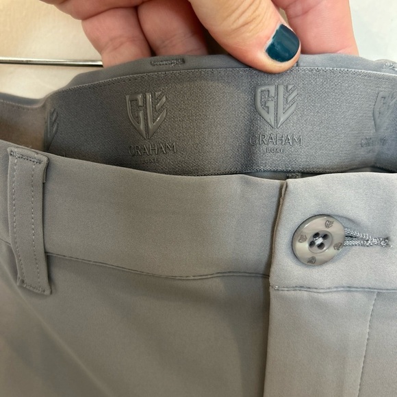 Men’s Graham Luxe Gray Flatfront Golf Shorts, 34 - Picture 3 of 5